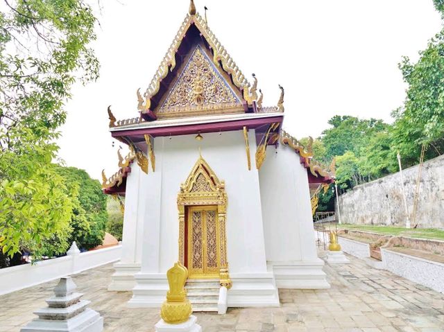 Phra Ubosot (Ordination Hall)