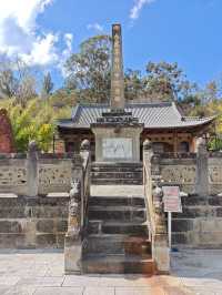 Stroll around beautiful Jianchuan Ancient Town