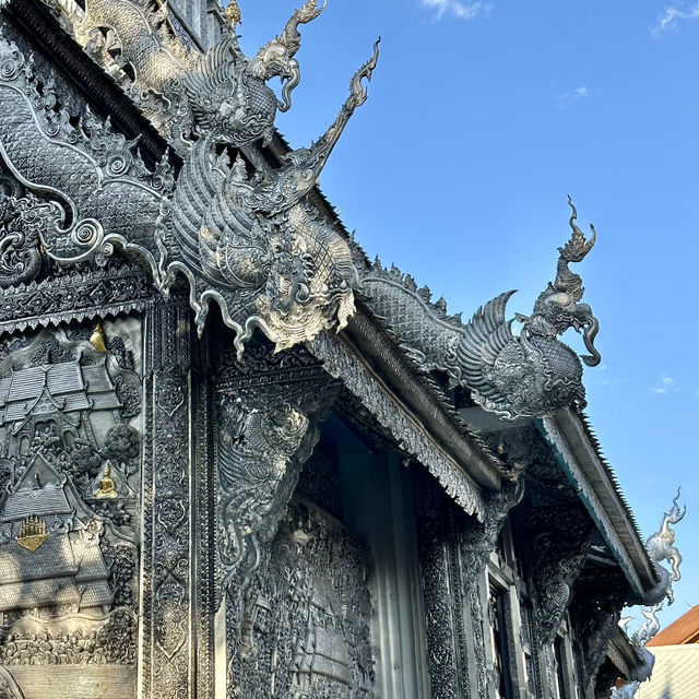 พาชมความงดงาม โบสถ์เงินหลังแรกของโลก