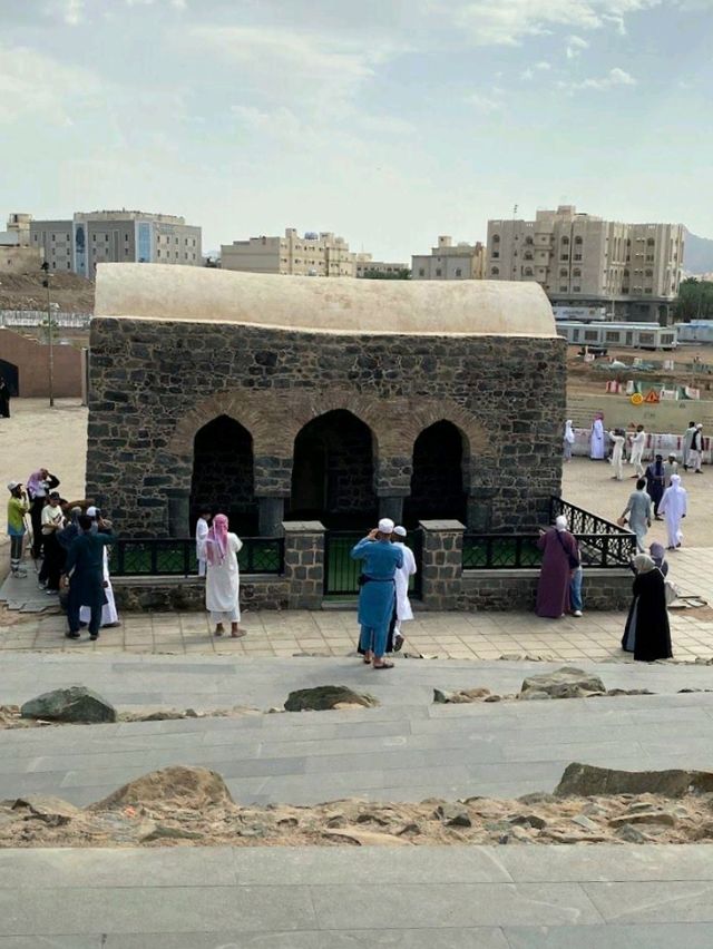 The Seven Mosques