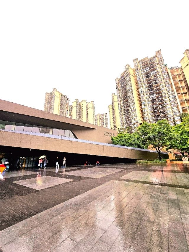 走進美術館接受藝術的熏陶