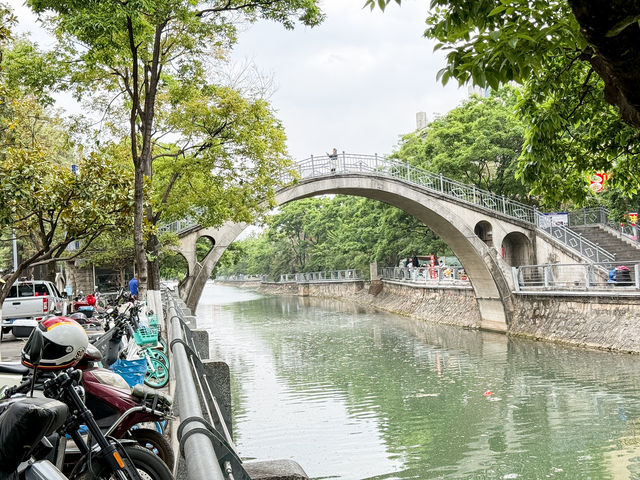 เดินเล่นแถว Daguan River คุนหมิง