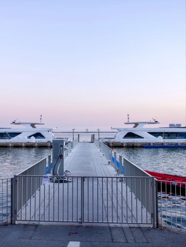 Dishui Lake – Shanghai's Man-Made Coastal Oasis