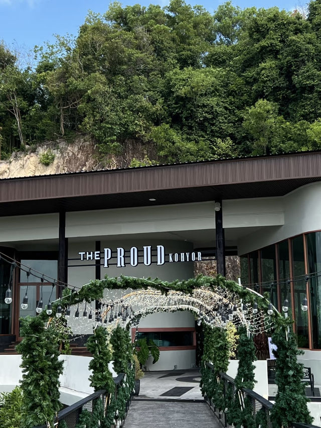 Skyline Sips and Sunset Bites: Discovering The Proud Koh Yor