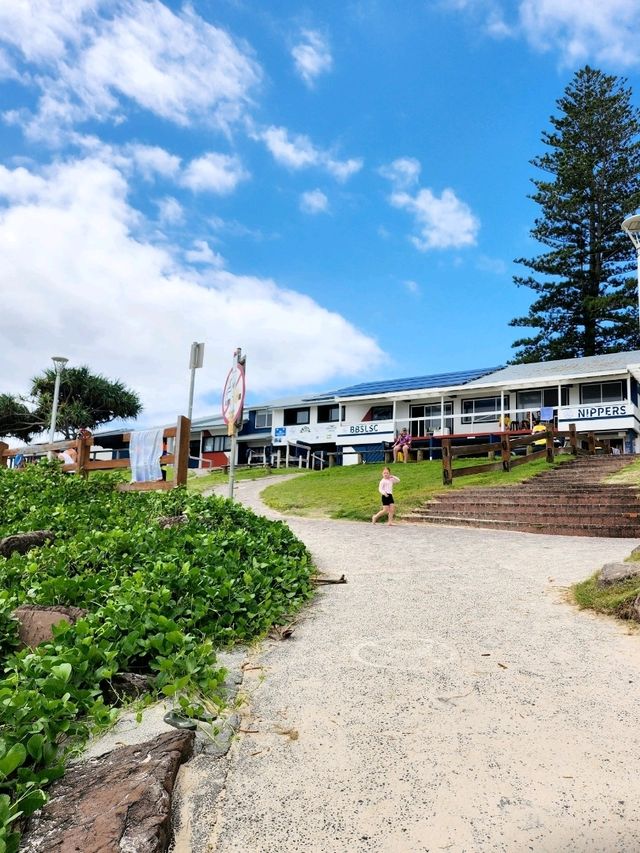 🇦🇺 Popular Beach in Byron Bay, Australia