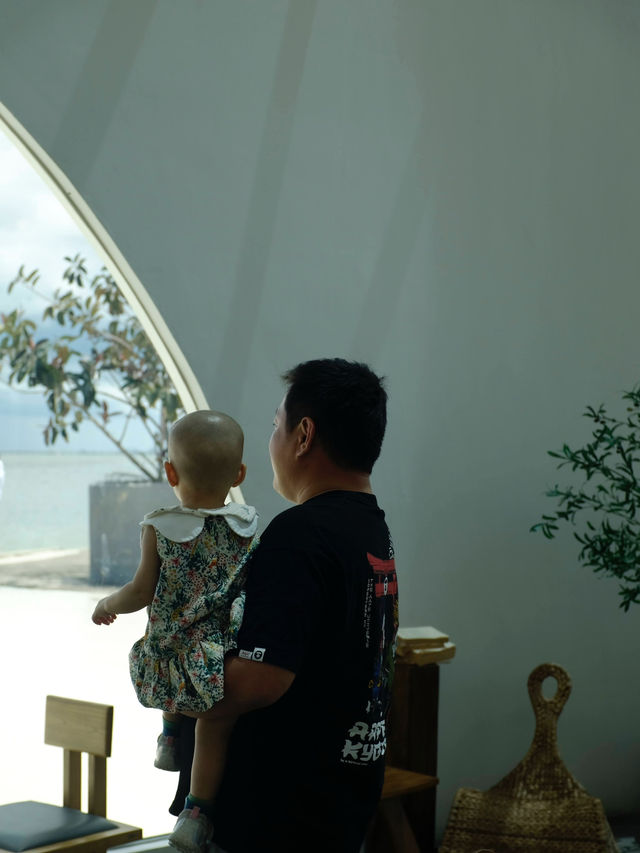 Seaside Bliss: A Hidden Café Gem on Johor's Western Coast