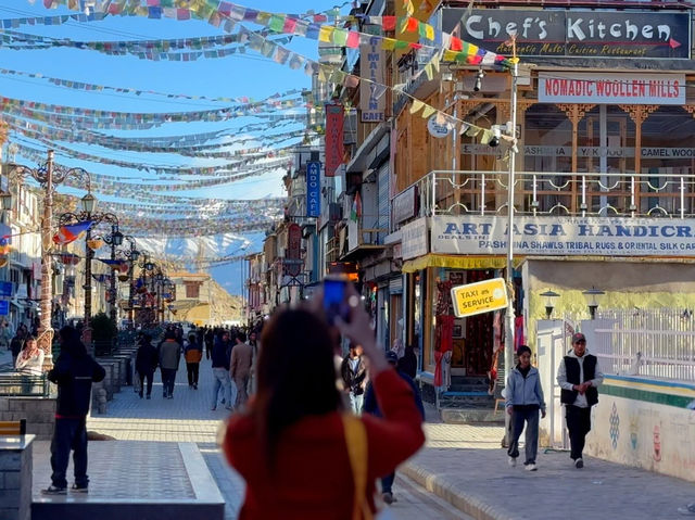 Leh market ตลาดเลห์ ที่ Leh Ladakh 🇮🇳🤗