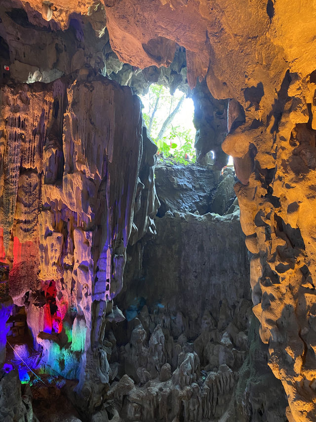 英德｜寶晶宮溶洞🌈🌈🪨