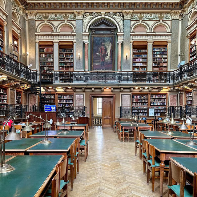 A Nerd’s Paradise: ELTE University in One Unforgettable Day