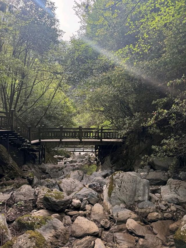 Tiansheng Bridge