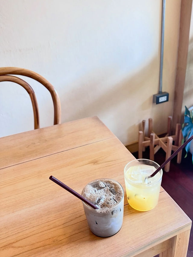คาเฟ่ใกล้วัดโพธิ์ • Posts coffee •