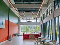 "Smart Stays, Smooth Transfers – Your Budget Gateway Near KLIA"