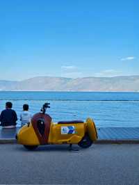 Tranquility by the Waters: The Beauty of Erhai Lake in Dali