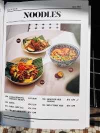 “Ling’s Kopitiam: A Local Flavor Haven”