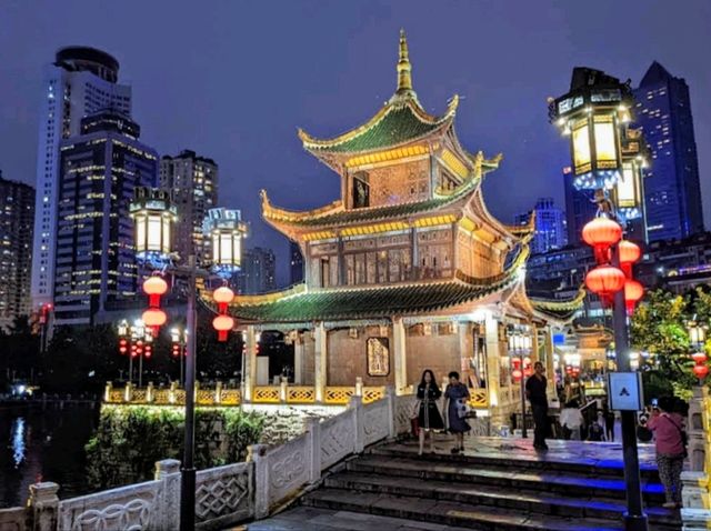 貴州 | 甲秀樓，貴陽市區內的代表性建築