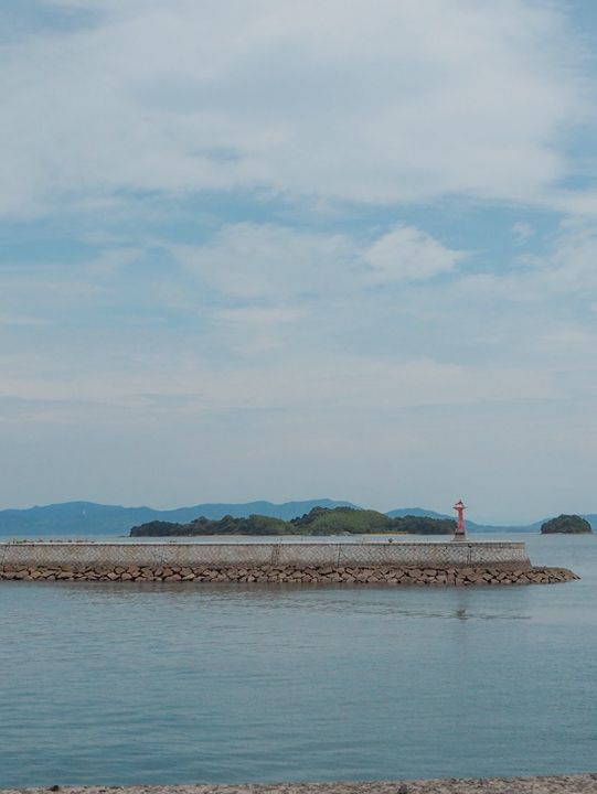 【岡山・牛窓】レトロな海町で、アートとおやつの楽園へ