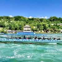壯觀迷人的瀑布～瑞士萊茵瀑布 Rheinfall 