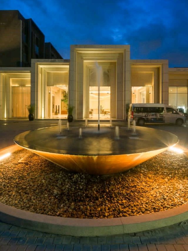 💤 Quick Layover Comfort – Divalux Resort & Spa Bangkok  🏨🌙🌴