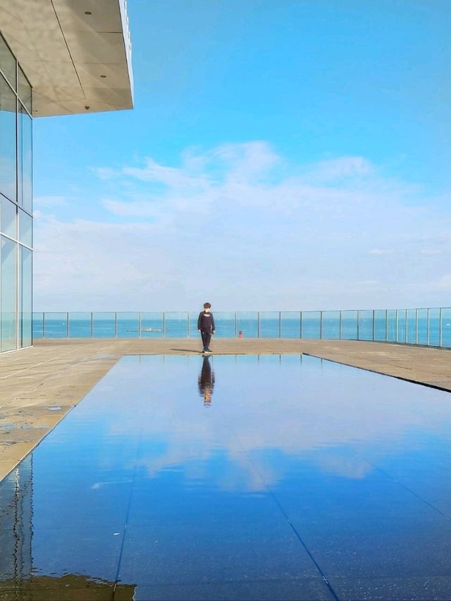 바다 전망의 모던 느낌💙씨마크로비 라운지 카페