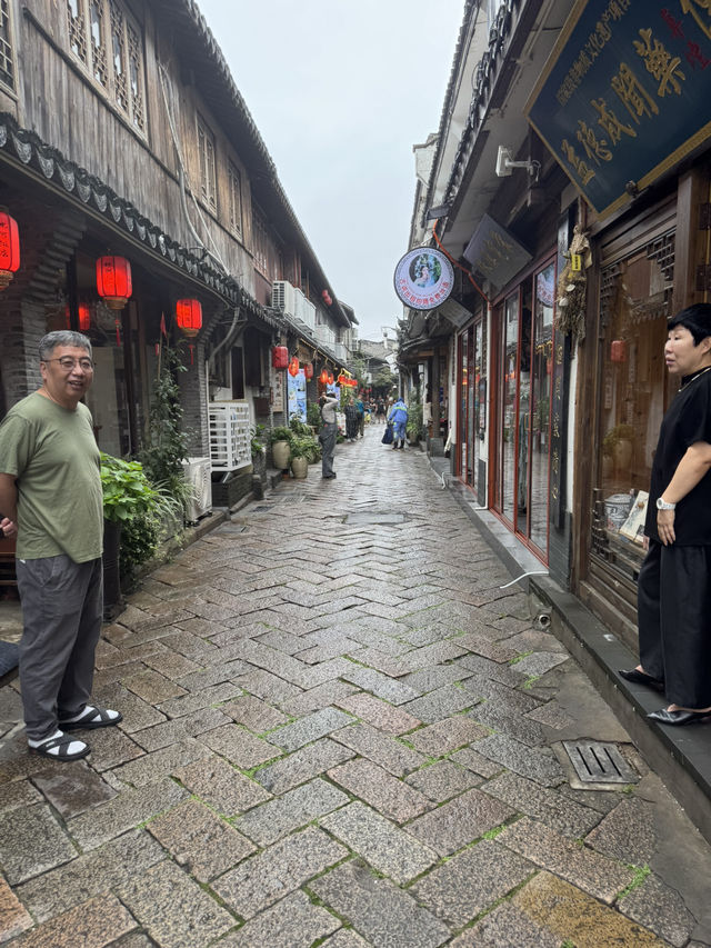 Timeless Canals & Summer Sun: A Summer Stroll Through Shanghai’s Water Town