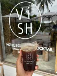 ViSH Café ขนอม (Vish Hotel and Café)