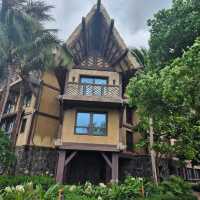 Disney Explorers Lodge