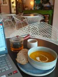 A Soup-er Simple Escape in Desaru
