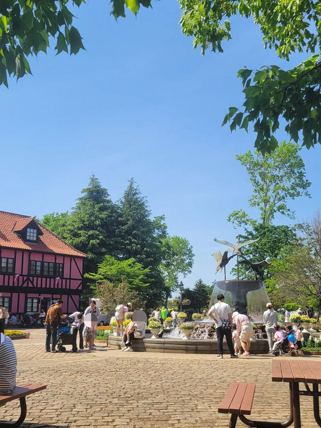 北欧の風を感じる「ふなばしアンデルセン公園」で、童話の世界に浸る休日