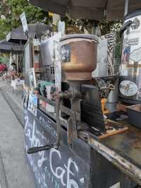 Zaleng cafe ซาเล้งคาเฟ่ ร้านกาแฟสุดคุ้มริมทะเล