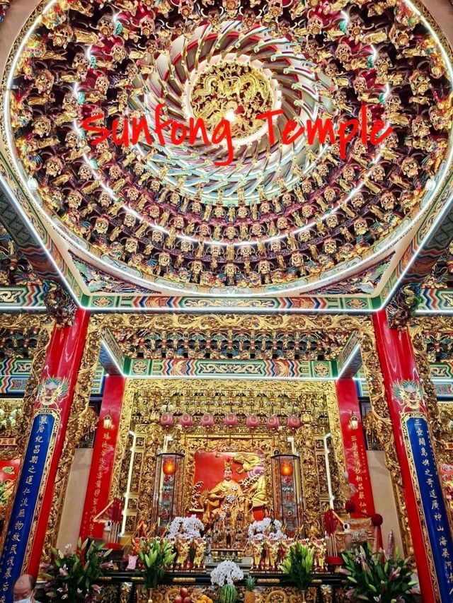 วัดโคมแดง Sunfong Temple✨️