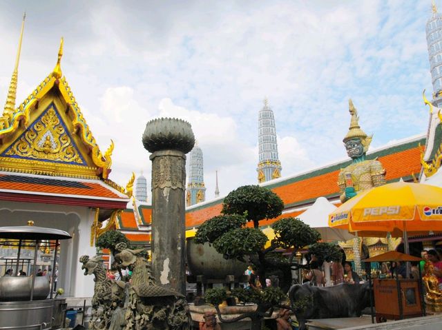 🙏 วัดพระศรีรัตนศาสดาราม กรุงเทพมหานคร