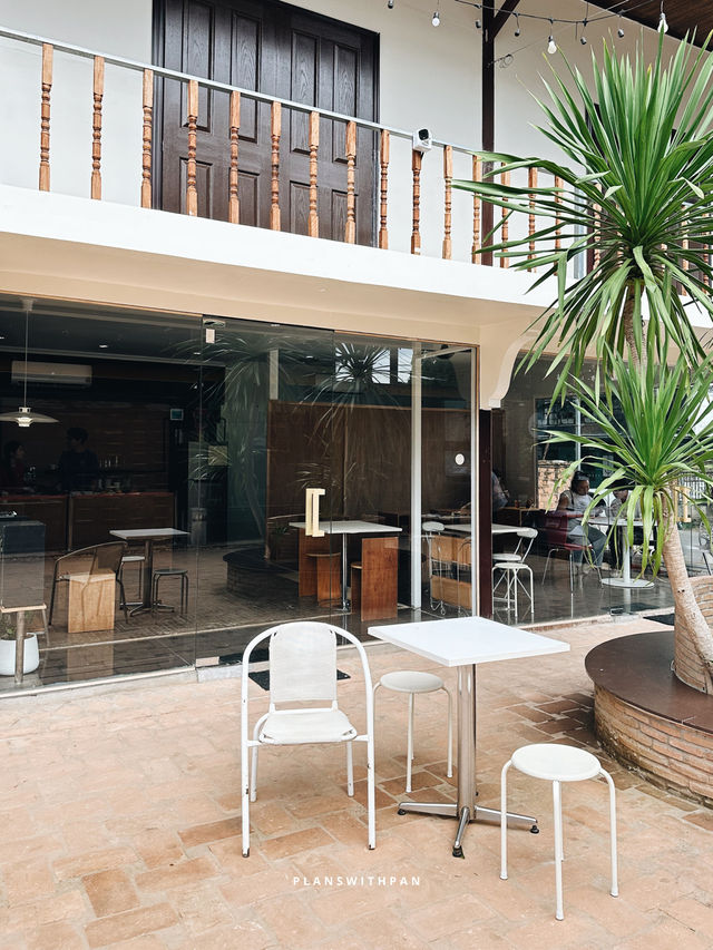 PATH CAFE (NIMMAN SOI7)