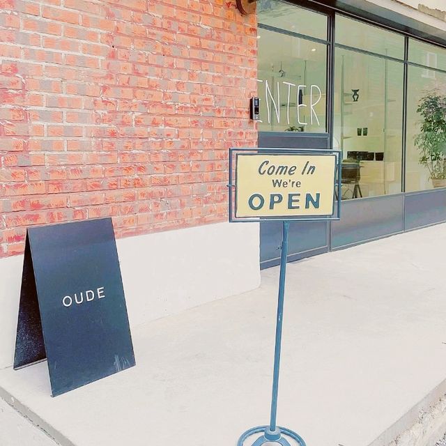 Oude Bakery Cafe