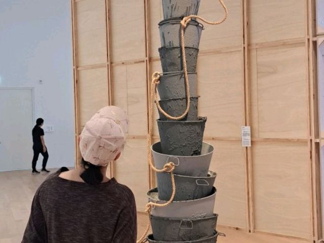 沉靜式體驗美術館的文青世界