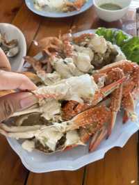 🦀 รีวิว พลอยแก้วซีฟู้ด – ซีฟู้ดริมทะเล รสชาติดี 