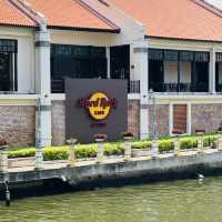 Rocking Vibes by the Malacca River!