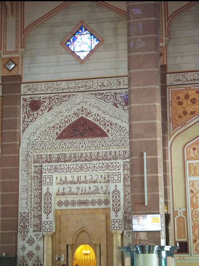Putra Mosque – The Pink Jewel of Putrajaya