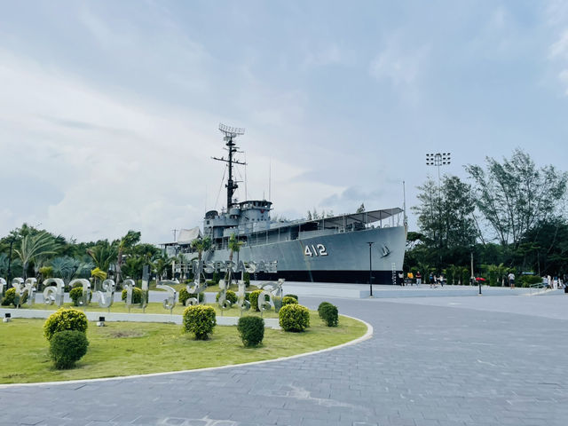 อนุสรณ์เรือรบ