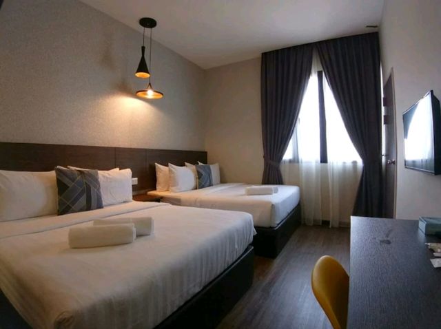 “Square Comfort: Cozy & Central in Johor Bahru”
