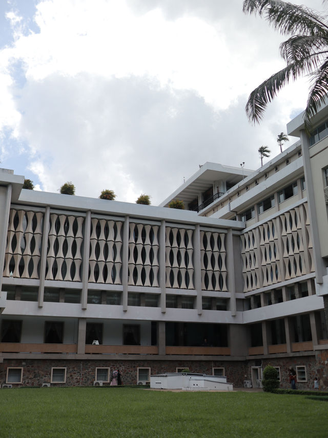 Independence Palace ( Dinh Độc Lập)