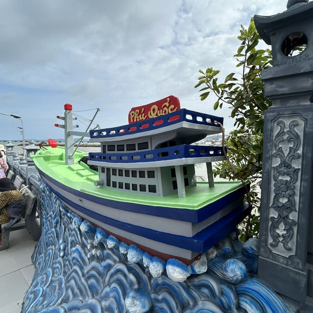 Small temple by the sea in Phu Quoc