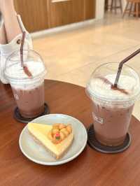 Double 3 Craft Café – คาเฟ่มินิมอลในหาดใหญ่