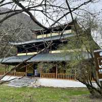 ⛩ 黄龙古寺 – Sacred Gem of Huanglong