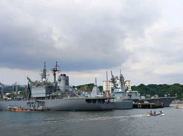 橫須賀軍港巡遊
