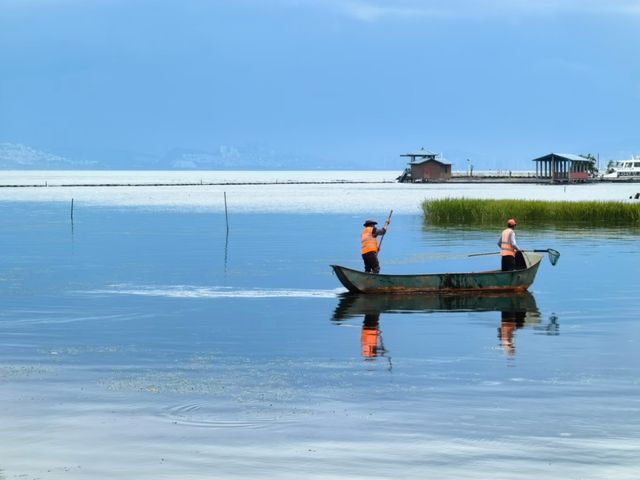 Erhai Dreams: A Mirror of Heaven in Yunnan