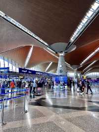 ［吉隆坡旅遊］建築很美很好拍的機場✈️吉隆坡國際機場