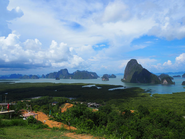 Samet Nangshe Viewpoint: Dawn Over Phang Nga