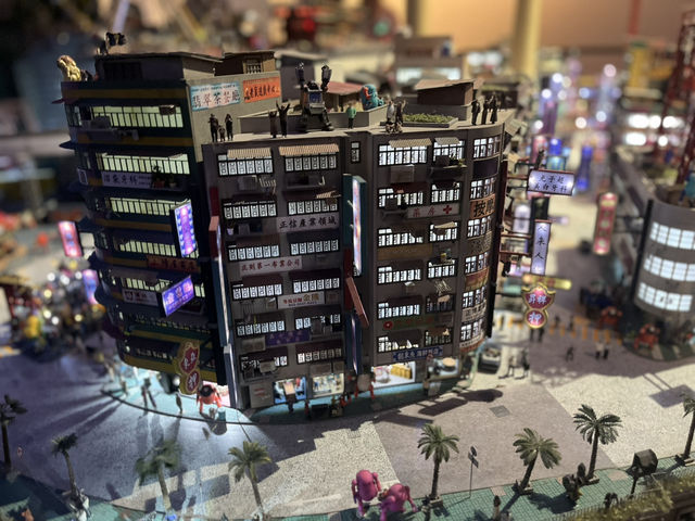 🇯🇵Tokyo | Small Worlds 🎡🌍