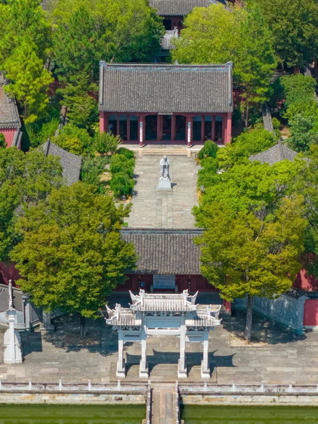 ✨ Haining – A Hidden Gem by the Sea in Zhejiang ✨
