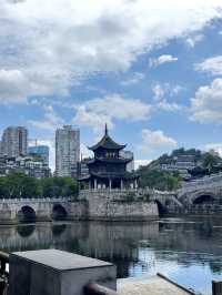 หอเจี่ยเซี่ยวโหลว แลนด์มาร์กคู่เมืองกุ้ยหยาง 🇨🇳